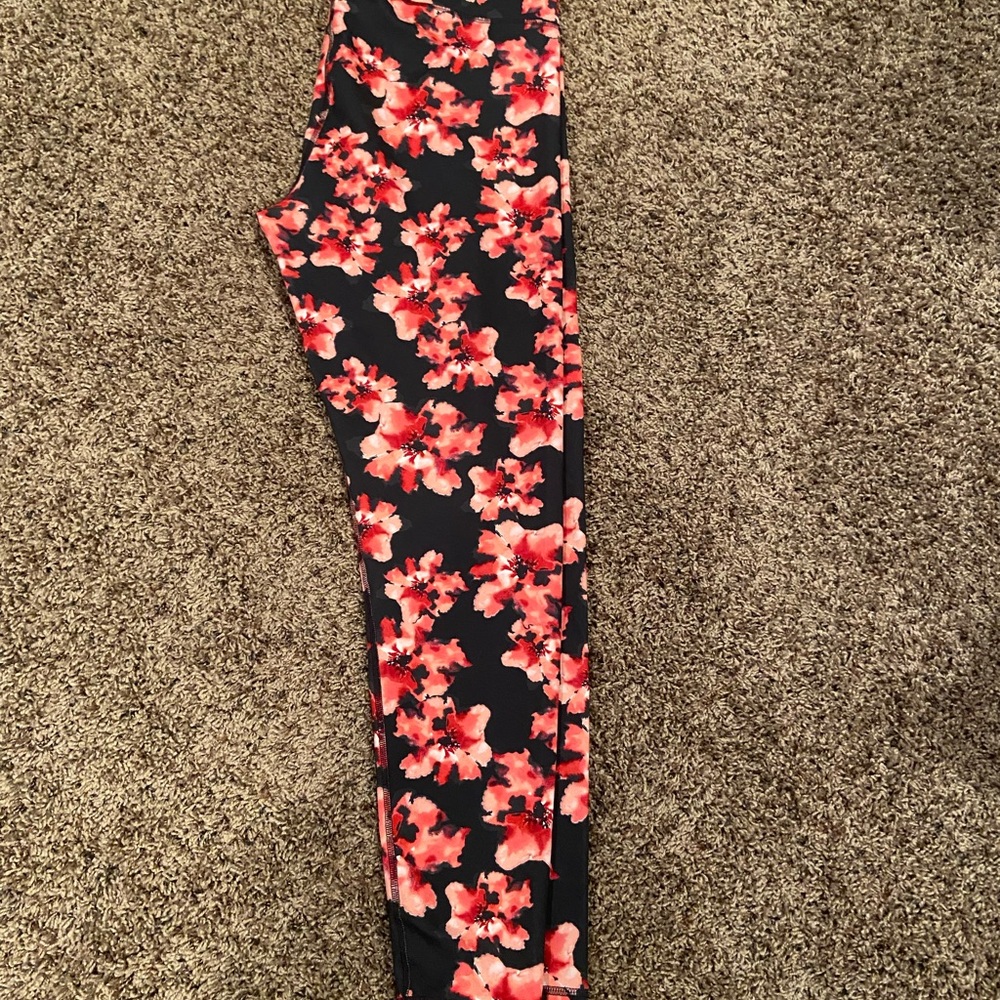 Old Navy Go Dry active leggings